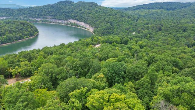 11 Genes Road, Somerset, KY 42503