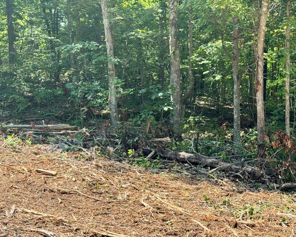 11 Genes Road, Somerset, KY 42503