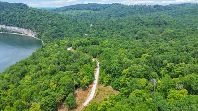 11 Genes Road, Somerset, KY 42503