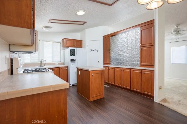 32600 HIGHWAY 74 144, Hemet, CA 92545