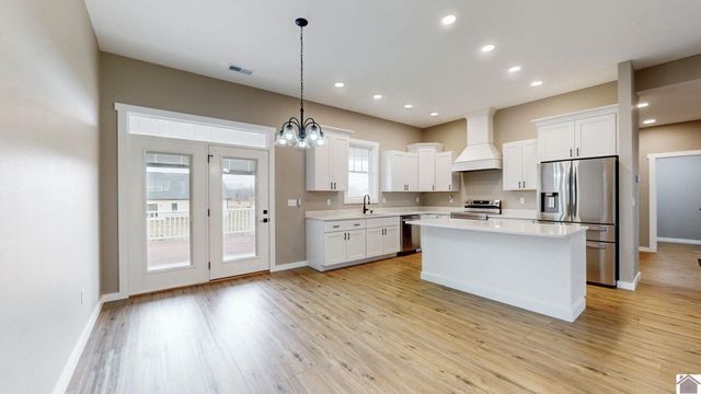 80 Ellie Court, Mayfield, KY 42066