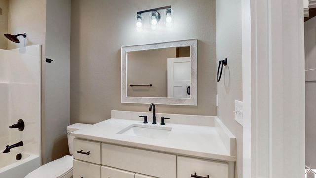 80 Ellie Court, Mayfield, KY 42066