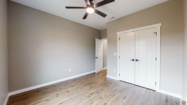 80 Ellie Court, Mayfield, KY 42066