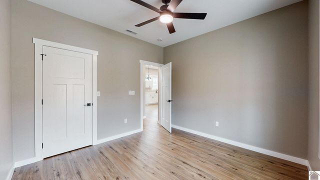 80 Ellie Court, Mayfield, KY 42066