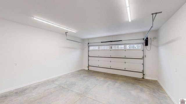 80 Ellie Court, Mayfield, KY 42066