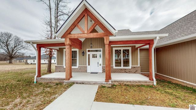 80 Ellie Court, Mayfield, KY 42066