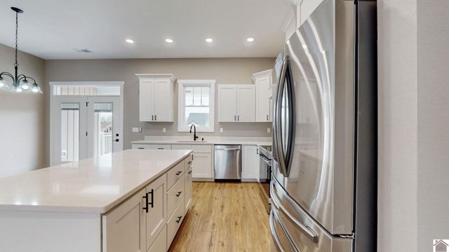 80 Ellie Court, Mayfield, KY 42066