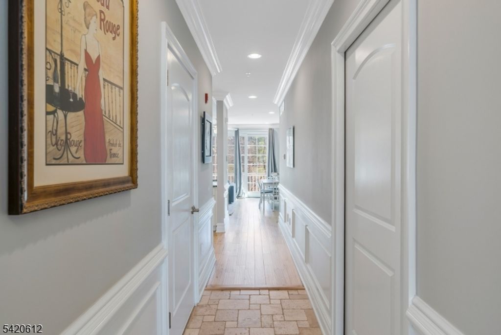 8 Schmidt Cir, Watchung Boro, NJ 07069 — photo 3