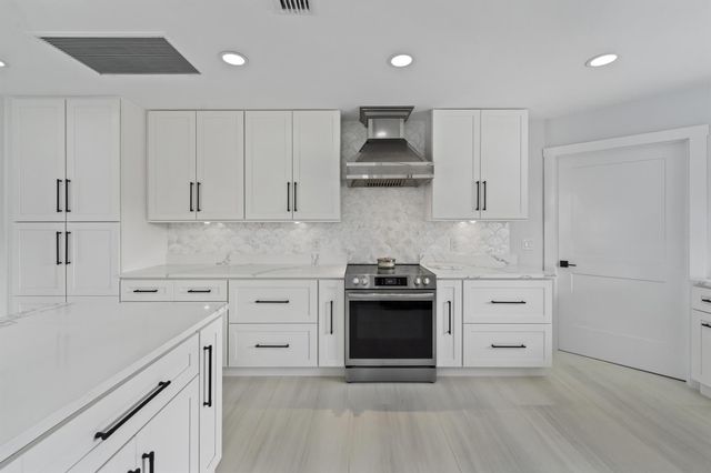 2807 NW St Lucie Lane, Stuart, FL 34994