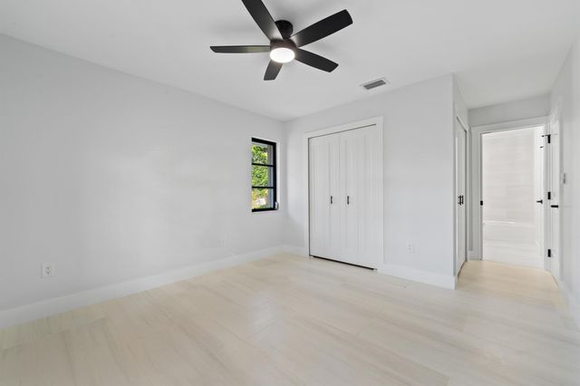 2807 NW St Lucie Lane, Stuart, FL 34994