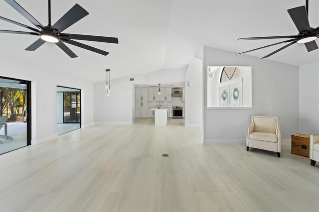 2807 NW St Lucie Lane, Stuart, FL 34994