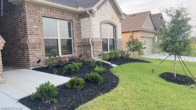 212 Navajo Trail, Alvarado, TX 76009