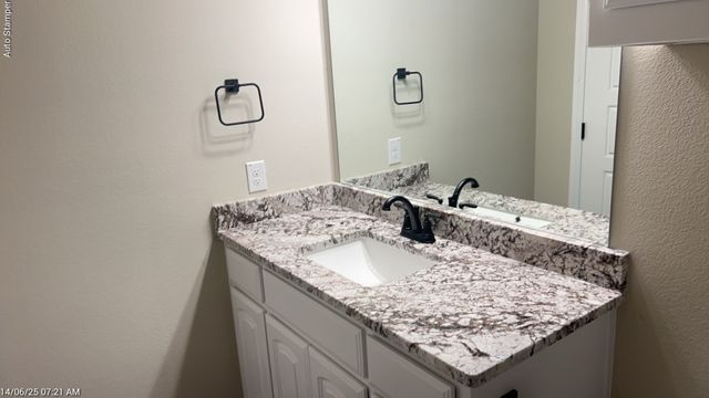 212 Navajo Trail, Alvarado, TX 76009