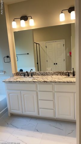 212 Navajo Trail, Alvarado, TX 76009