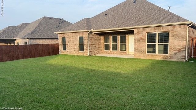 212 Navajo Trail, Alvarado, TX 76009