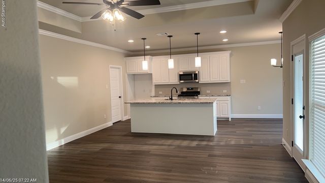 212 Navajo Trail, Alvarado, TX 76009