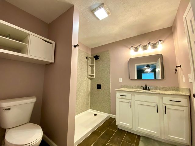 721 N 17th Street, Herrin, IL 62848