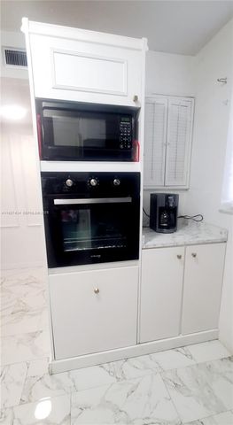 3905 N Nob Hill Rd 510, Sunrise, FL 33351