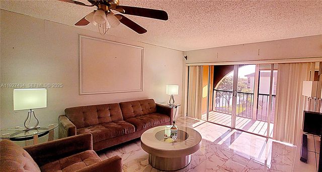 3905 N Nob Hill Rd 510, Sunrise, FL 33351