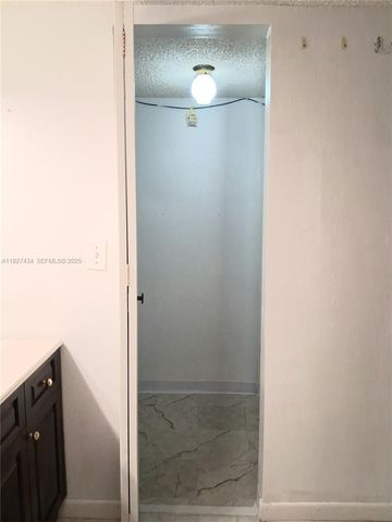 3905 N Nob Hill Rd 510, Sunrise, FL 33351