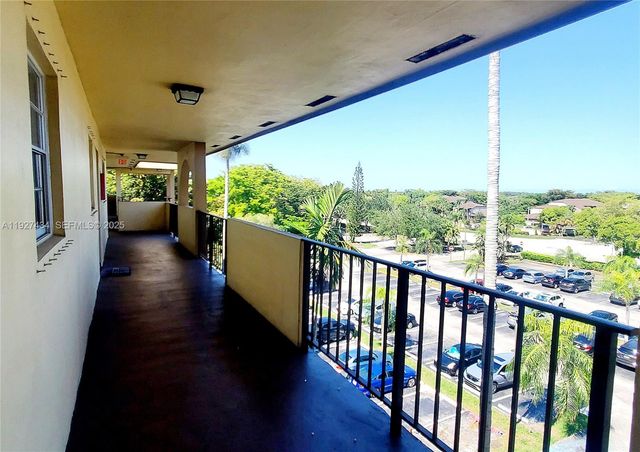 3905 N Nob Hill Rd 510, Sunrise, FL 33351