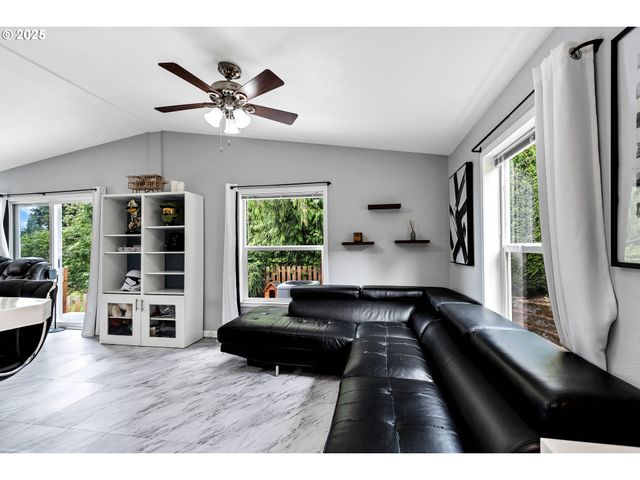 8750 Se 155TH Ave 28, Happy Valley, OR 97086