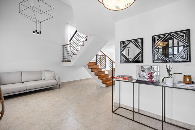 Calle Princesa Diana 52 ESTANCIAS REALES, Guaynabo, PR 00969