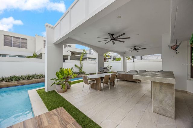 Calle Princesa Diana 52 ESTANCIAS REALES, Guaynabo, PR 00969