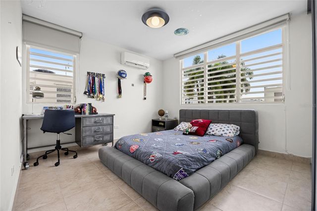 Calle Princesa Diana 52 ESTANCIAS REALES, Guaynabo, PR 00969