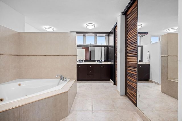 Calle Princesa Diana 52 ESTANCIAS REALES, Guaynabo, PR 00969