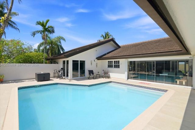 9665 SW 136th St, Miami, FL 33176