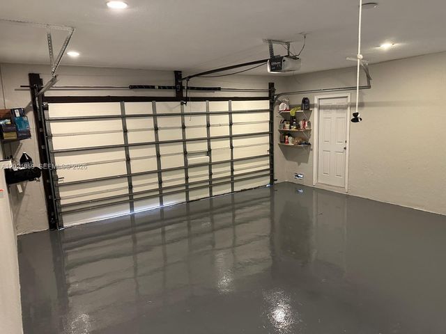 9665 SW 136th St, Miami, FL 33176