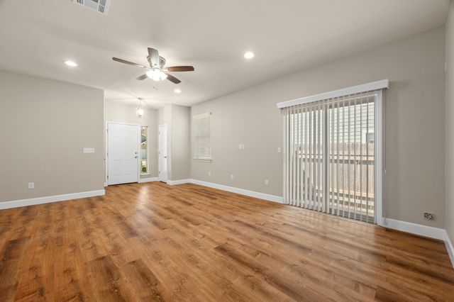 374 Triumph RD, Buda, TX 78610