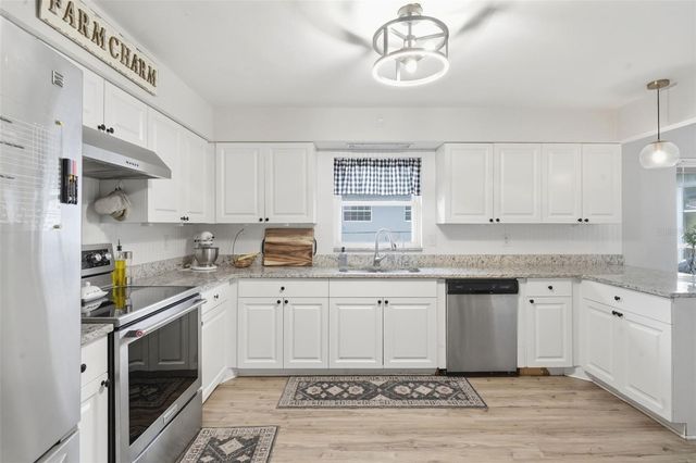 184 QUAIL ROOST STREET, Deltona, FL 32725