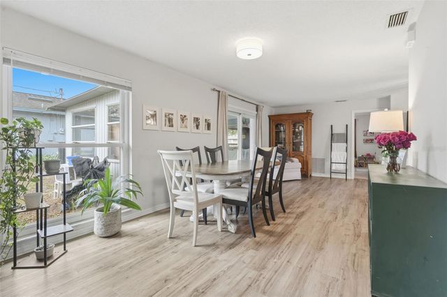 184 QUAIL ROOST STREET, Deltona, FL 32725