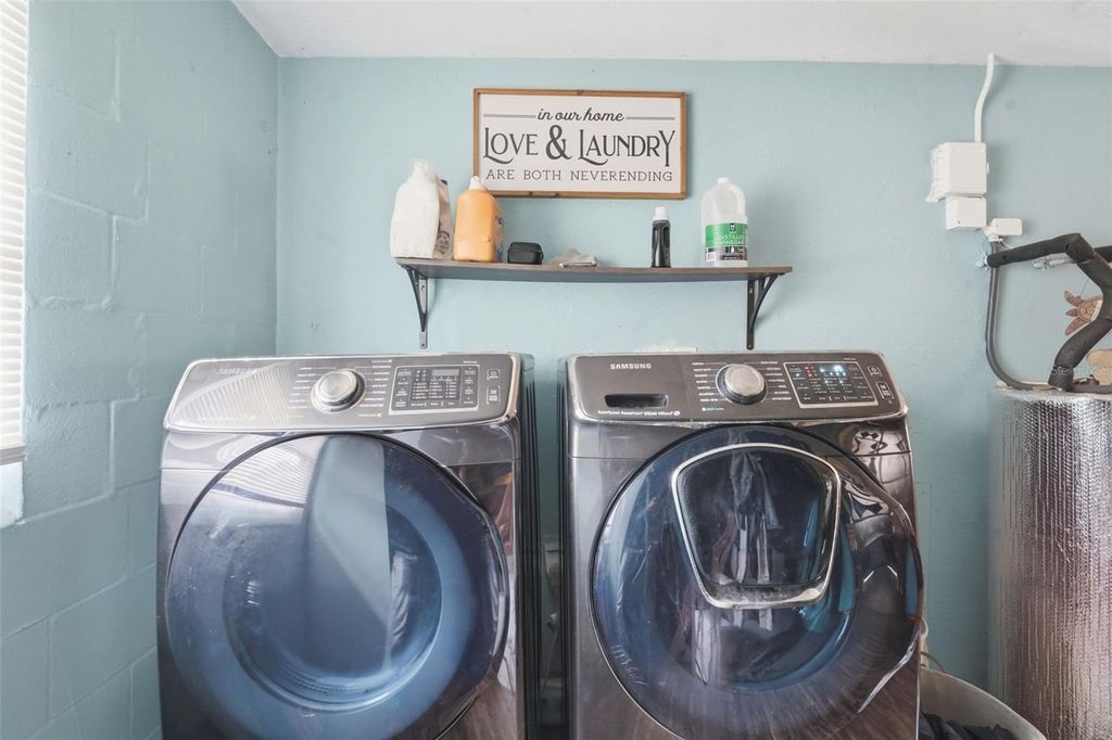 Image 34 of property listing at 184 QUAIL ROOST STREET, Deltona, FL 32725