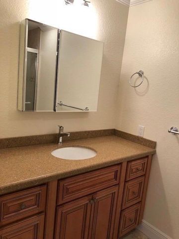 18966 SE Southgate Drive, Jupiter, FL 33469