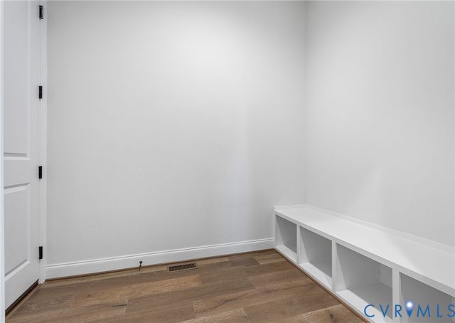 8901 Burkhart Dr, Henrico, VA 23229