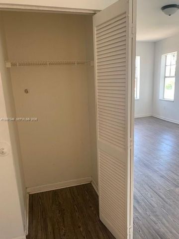 1244 Pennsylvania Ave 306, Miami Beach, FL 33139