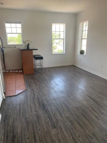 1244 Pennsylvania Ave 306, Miami Beach, FL 33139