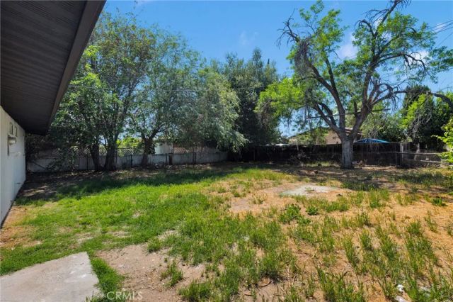 1765 Alston, Colton, CA 92324