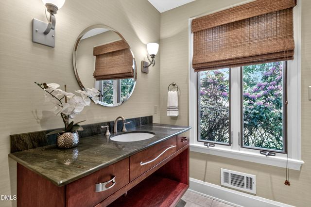 901 Westwood Drive, Raleigh, NC 27607