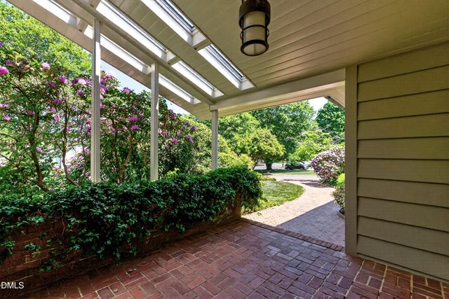 901 Westwood Drive, Raleigh, NC 27607