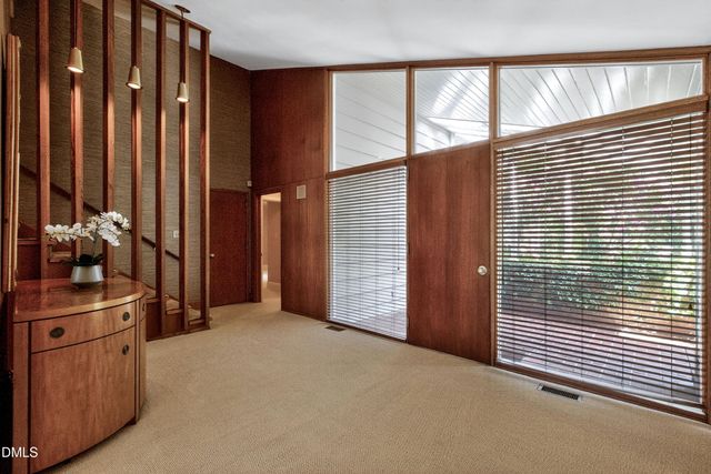 901 Westwood Drive, Raleigh, NC 27607