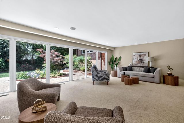 901 Westwood Drive, Raleigh, NC 27607