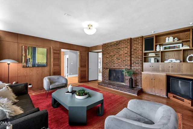 901 Westwood Drive, Raleigh, NC 27607