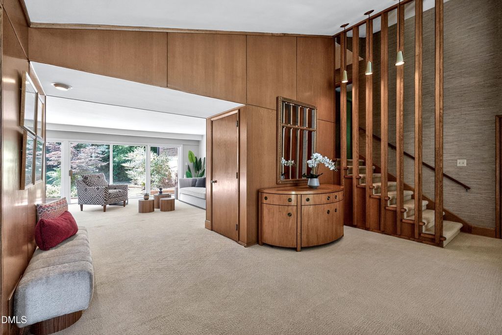 901 Westwood Drive, Raleigh, NC 27607