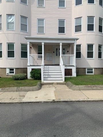 20 Coral Avenue 7, Winthrop, MA 02152