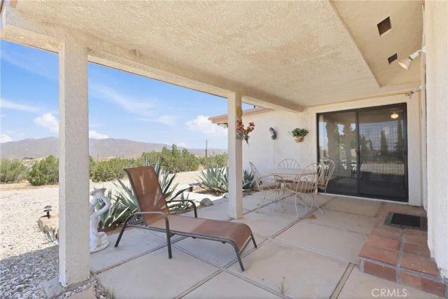 25274 Skyline, Apple Valley, CA 92308