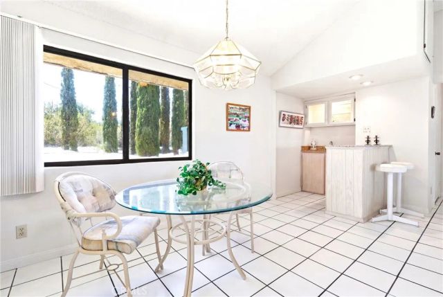 25274 Skyline, Apple Valley, CA 92308